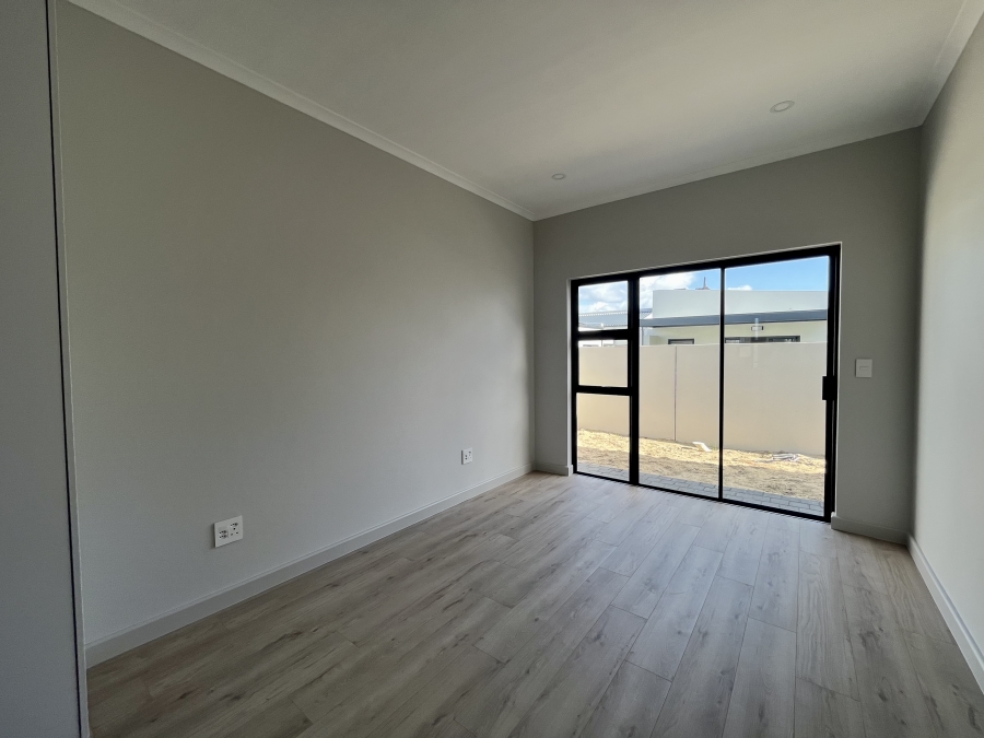 4 Bedroom Property for Sale in Sandown Western Cape